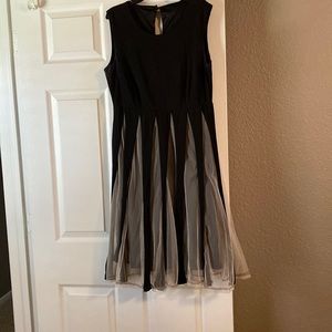Black dress Size L